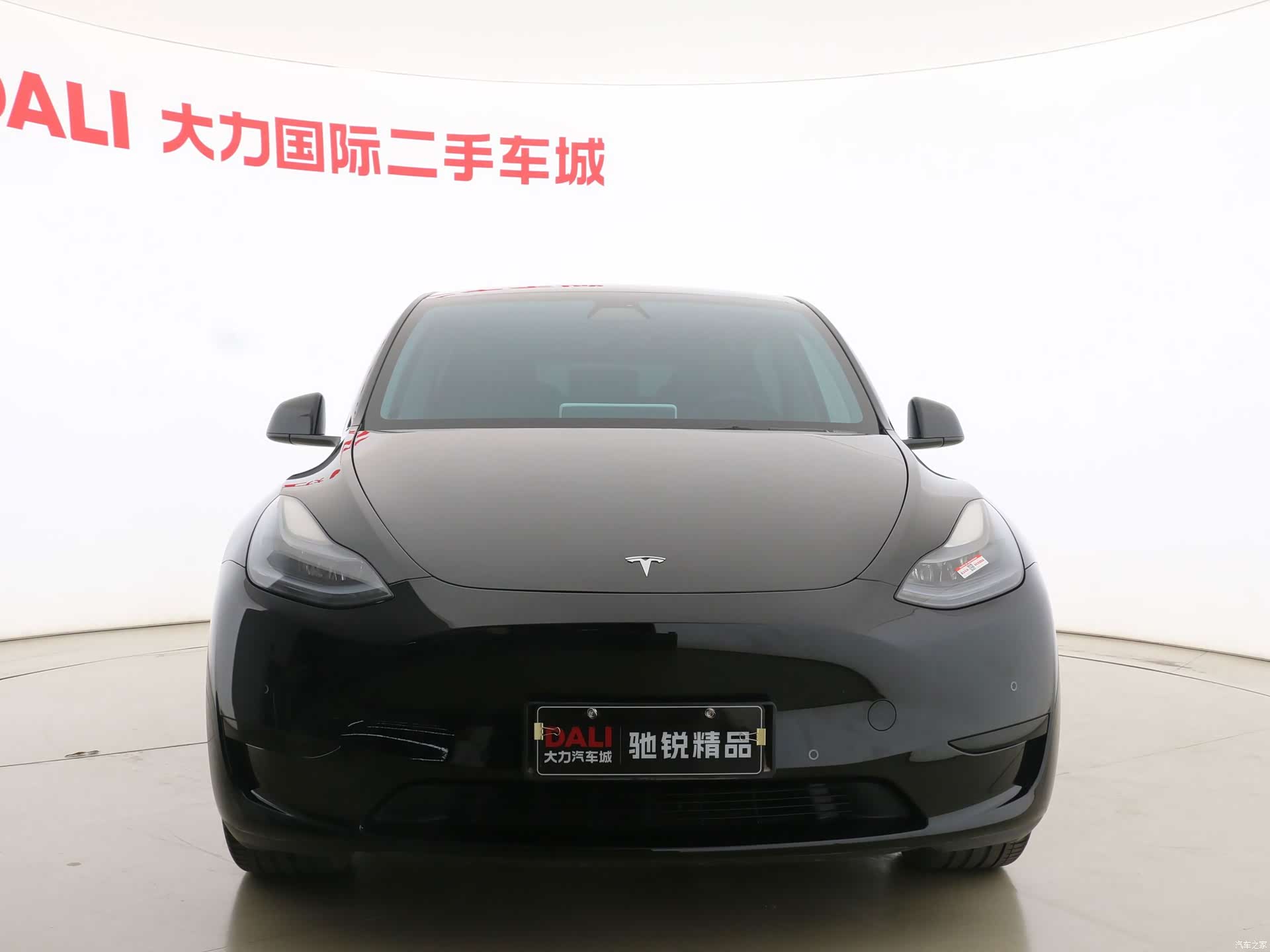 Tesla Model Y, 2023 2