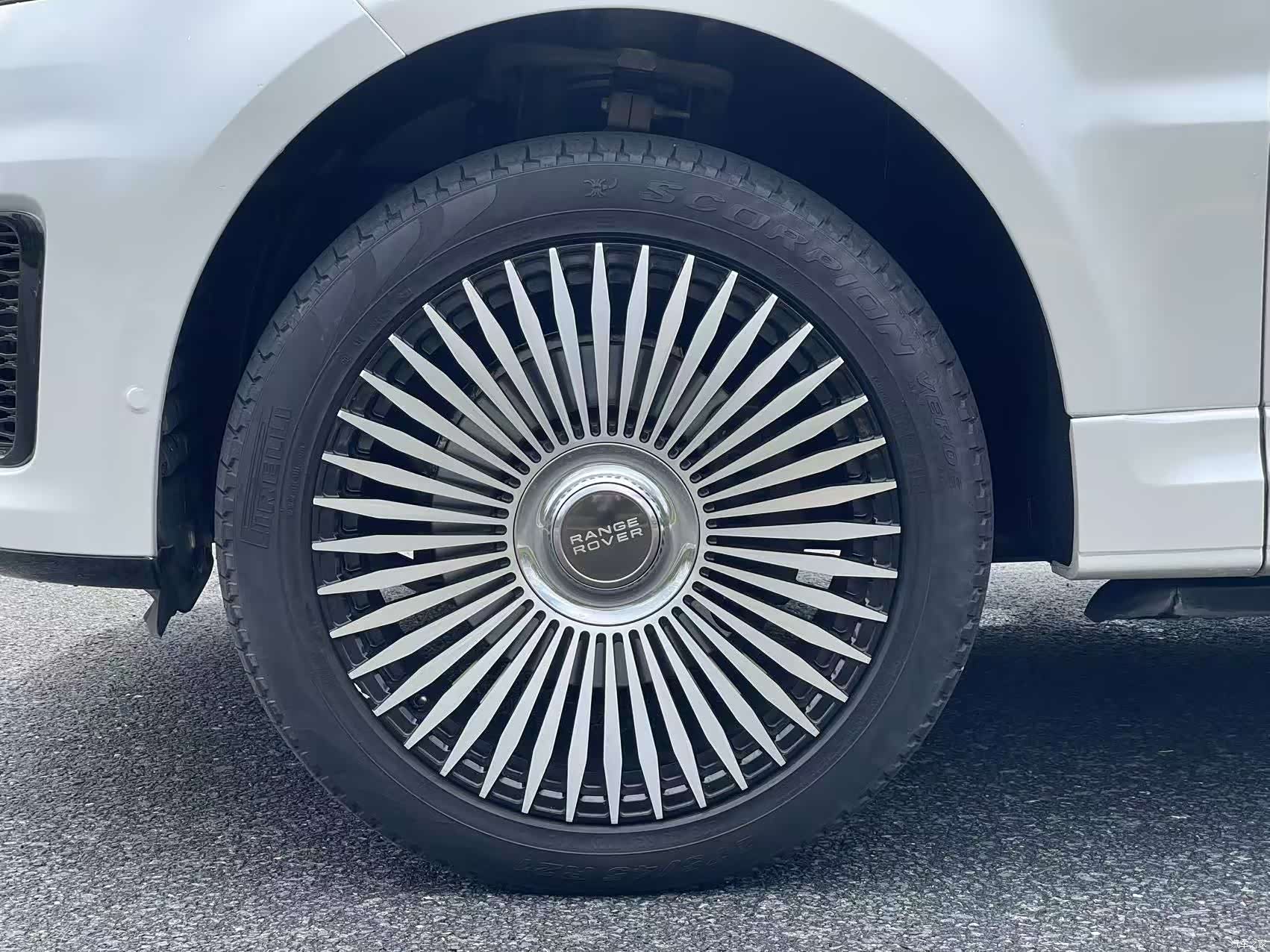 Land Rover Range Rover, 2018 18