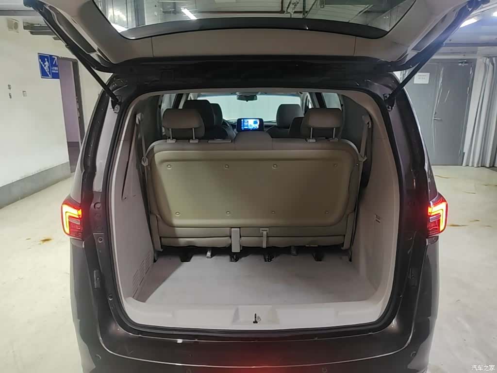 Buick GL8, 2022 19