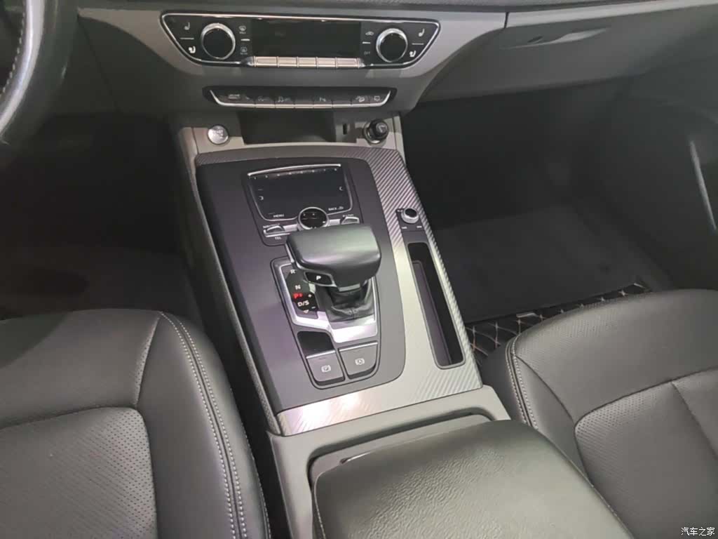 Audi Q5L, 2019 14