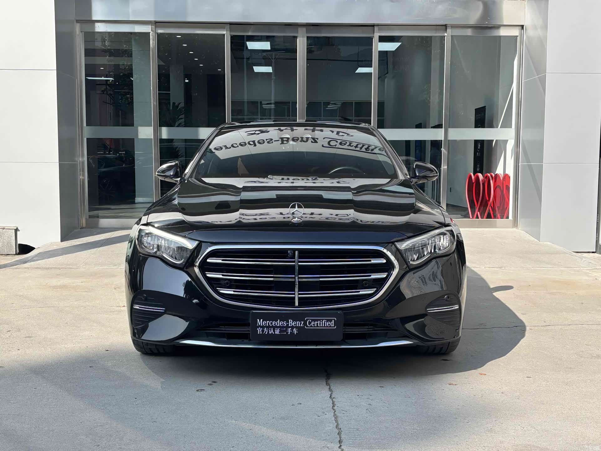 Mercedes-Benz E-Class, 2024 2
