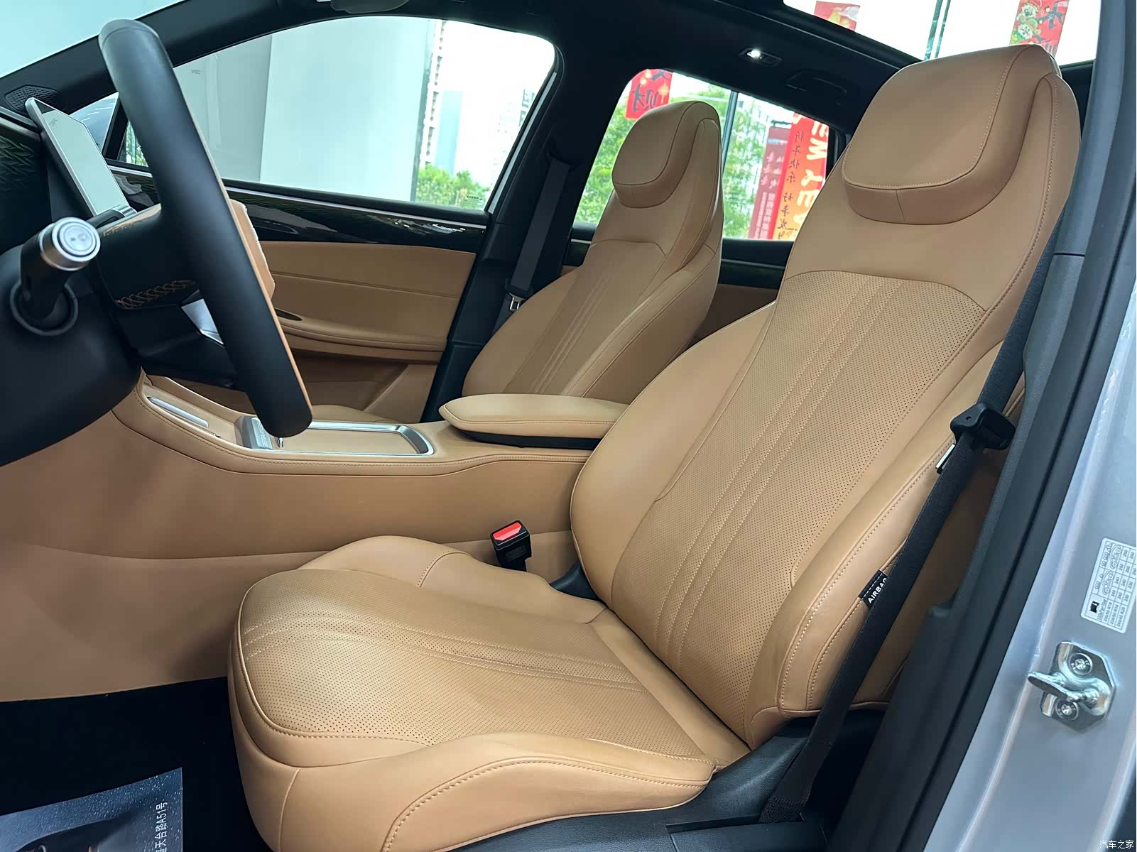 Geely Galaxy L7, 2025 17
