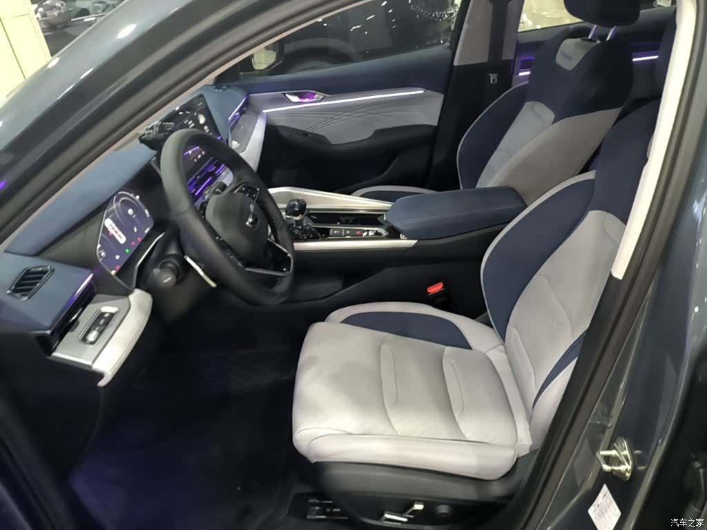 Geely Preface, 2022 15