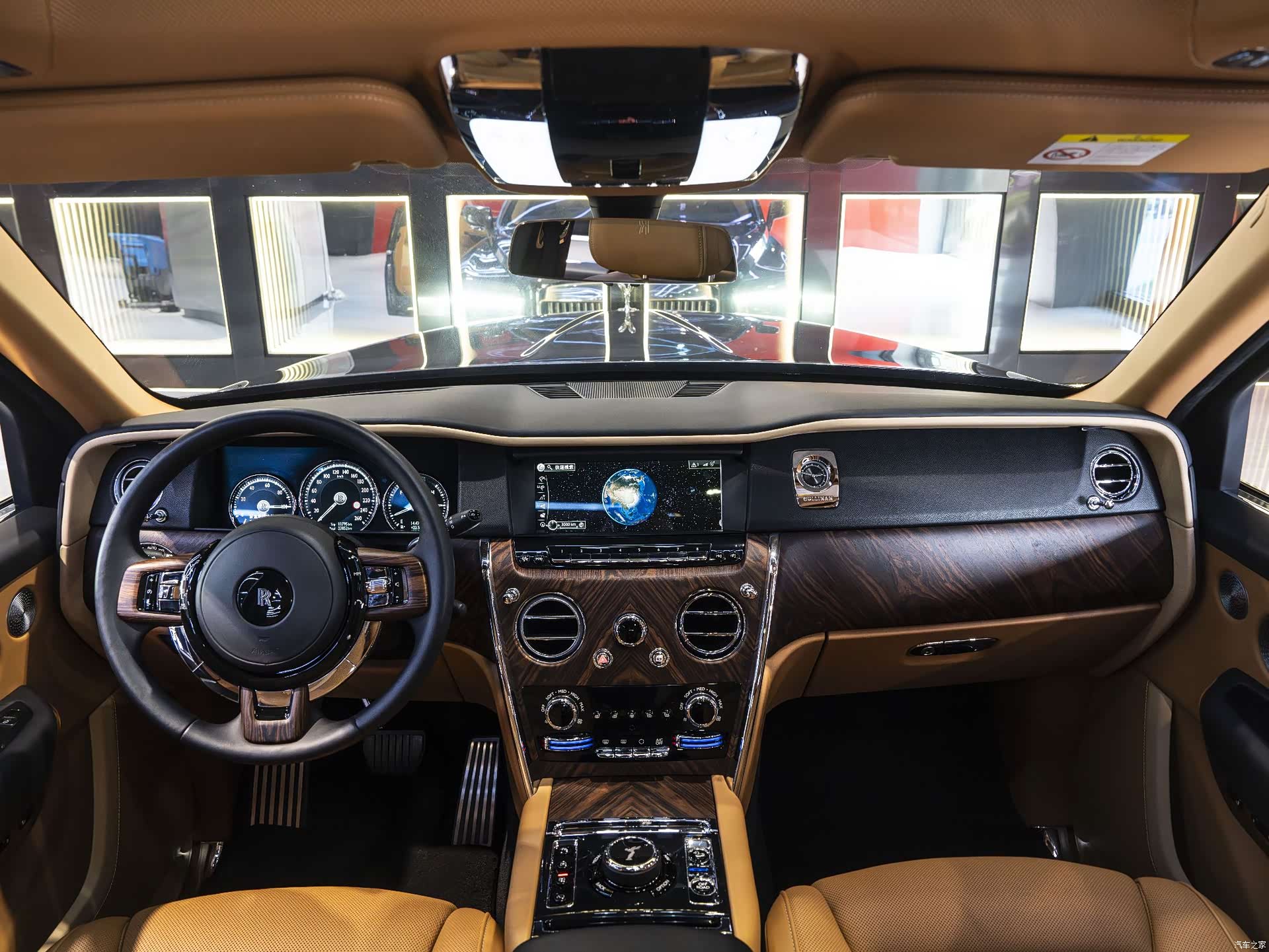 Rolls-Royce Cullinan, 2019 22