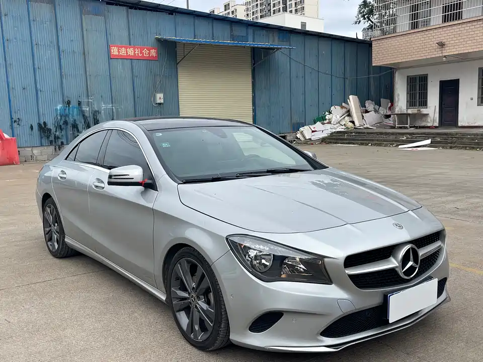 Mercedes-Benz CLA