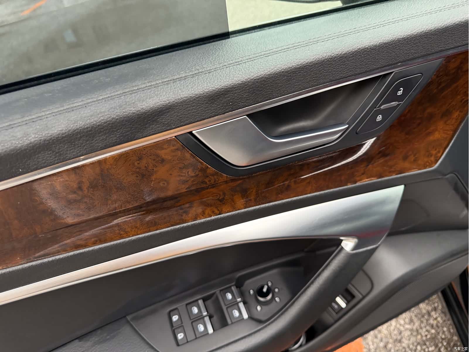 Audi A6L, 2019 12