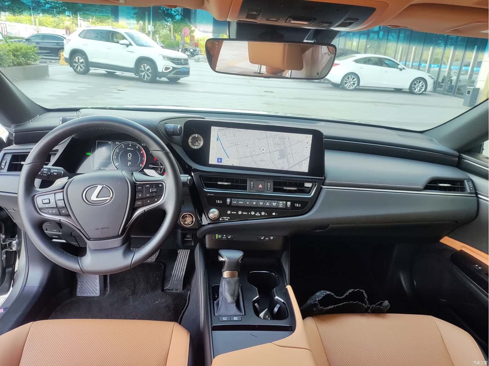 Lexus ES, 2024 8