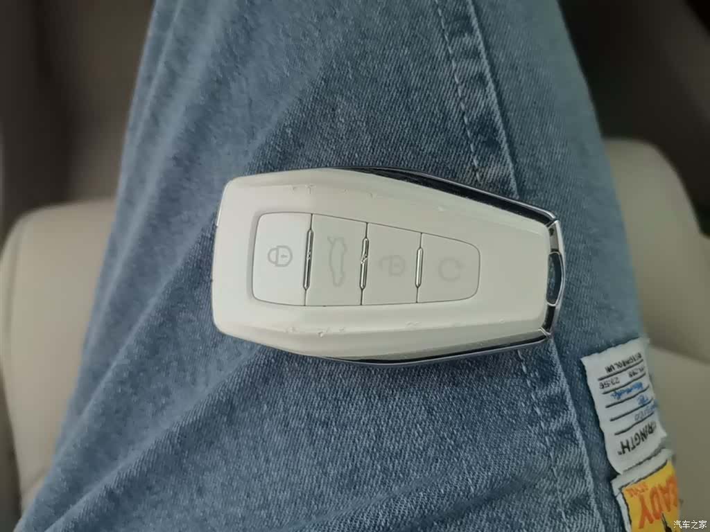Geely Icon, 2023 9