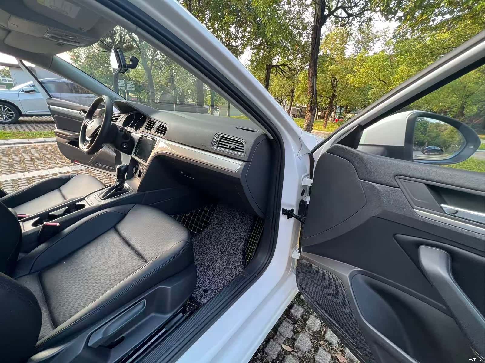 Volkswagen Lamando, 2018 15