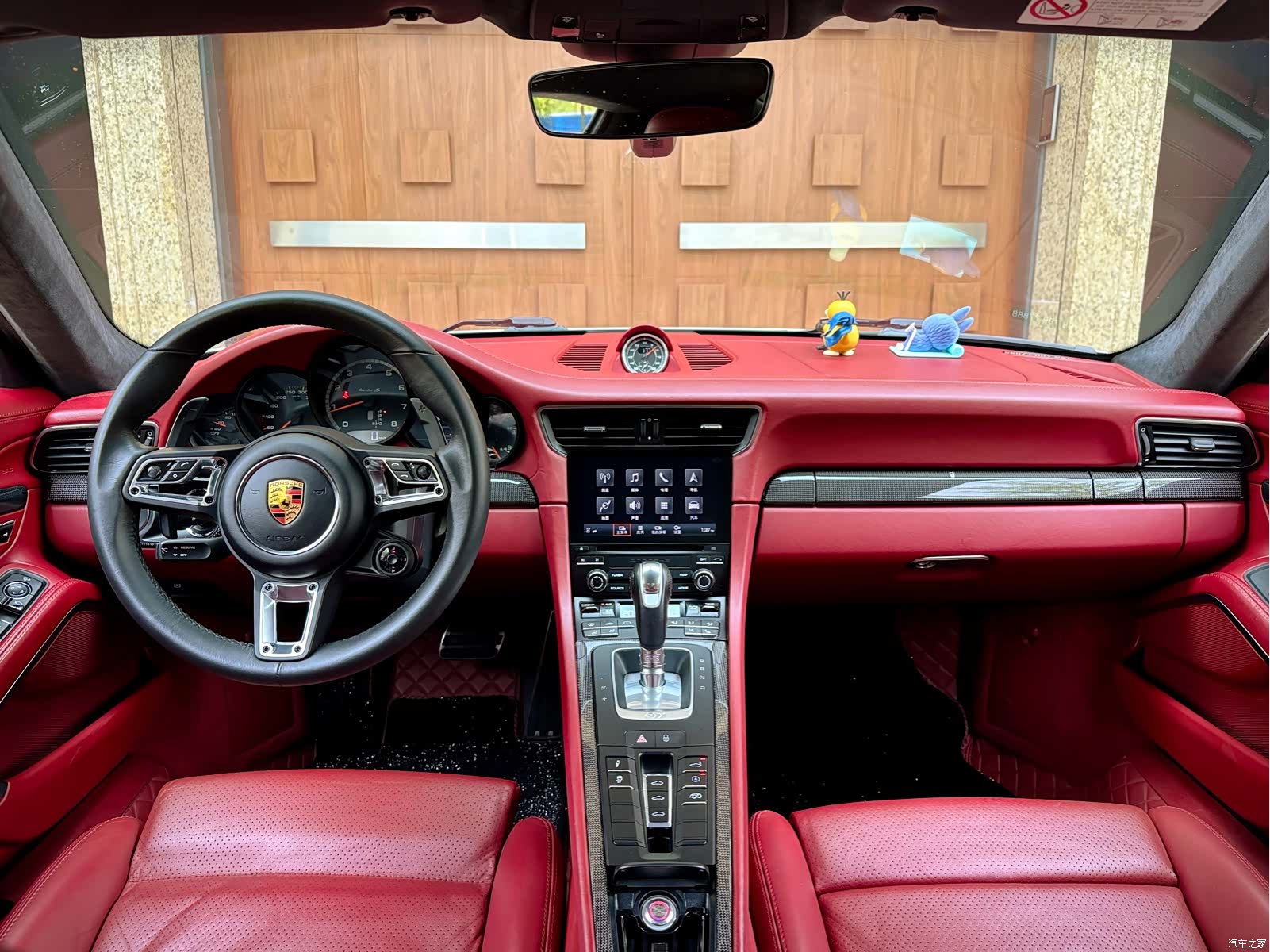 Porsche 911, 2018 8