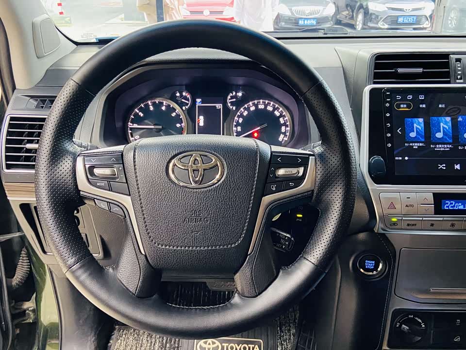 Toyota Prado