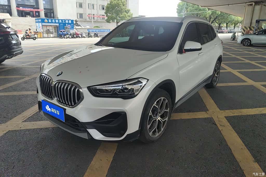BMW X1, 2021 1