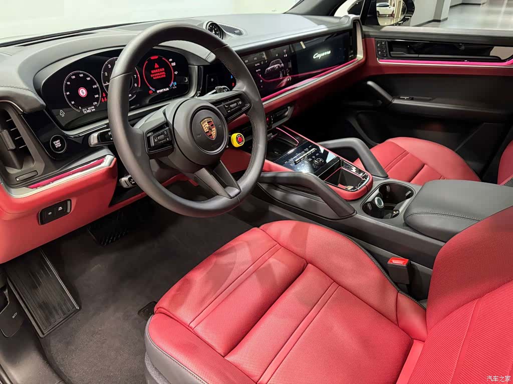 Porsche Cayenne, 2025 25