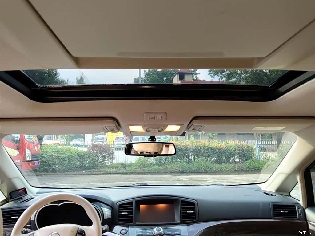 Nissan SL, 2017 18