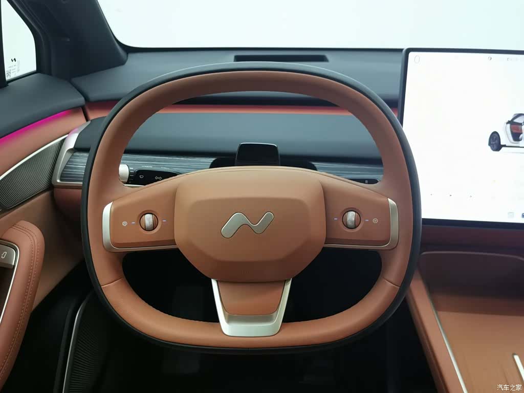 NIO L60, 2025 11