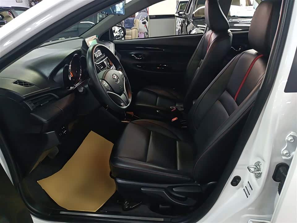 Toyota YARiS L Zhixuan