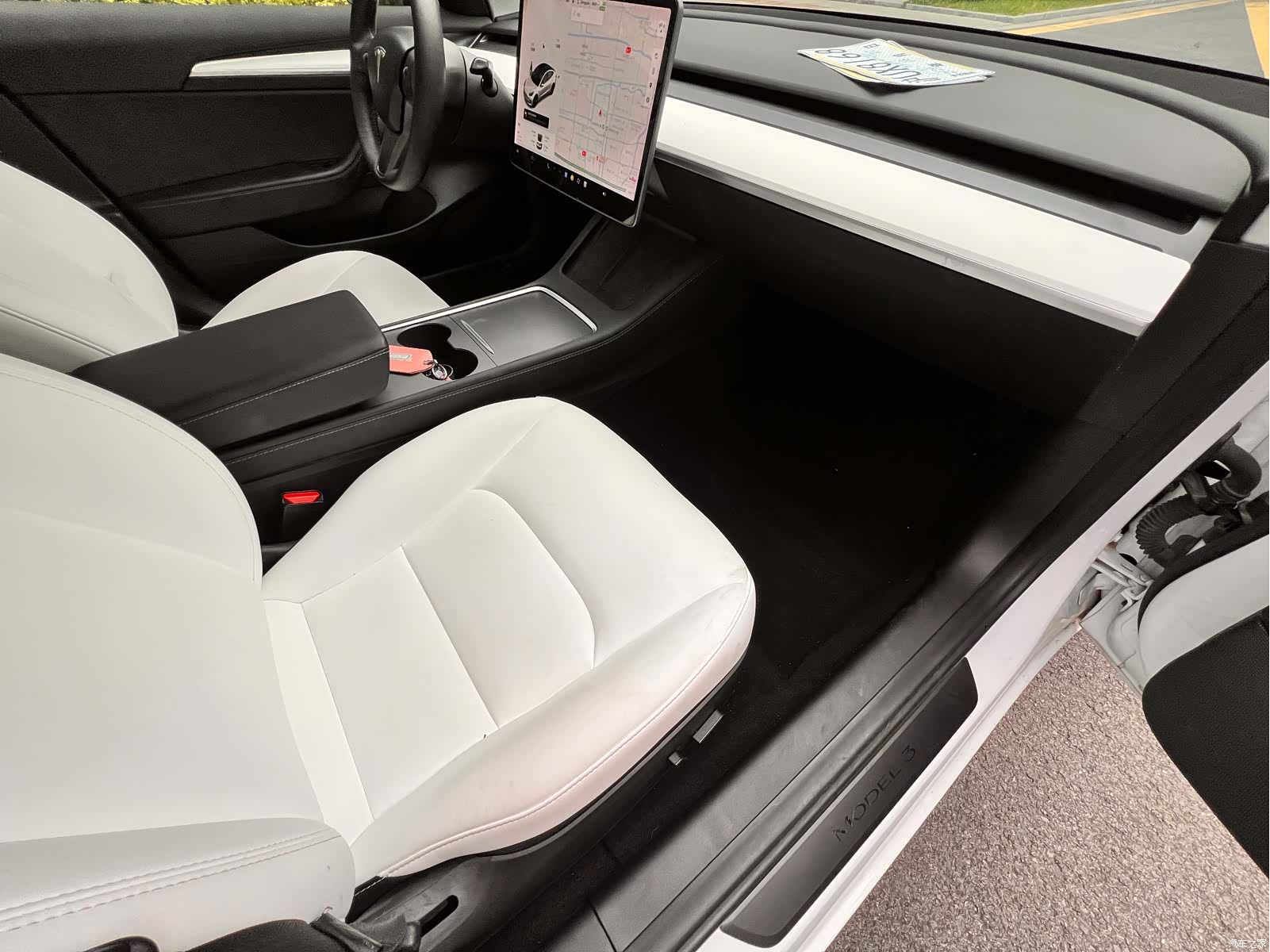 Tesla Model 3, 2021 11