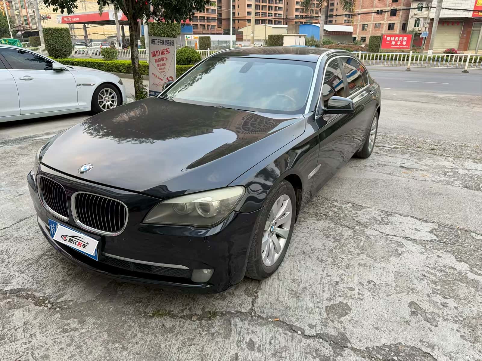 BMW 7 Series, 2011 1