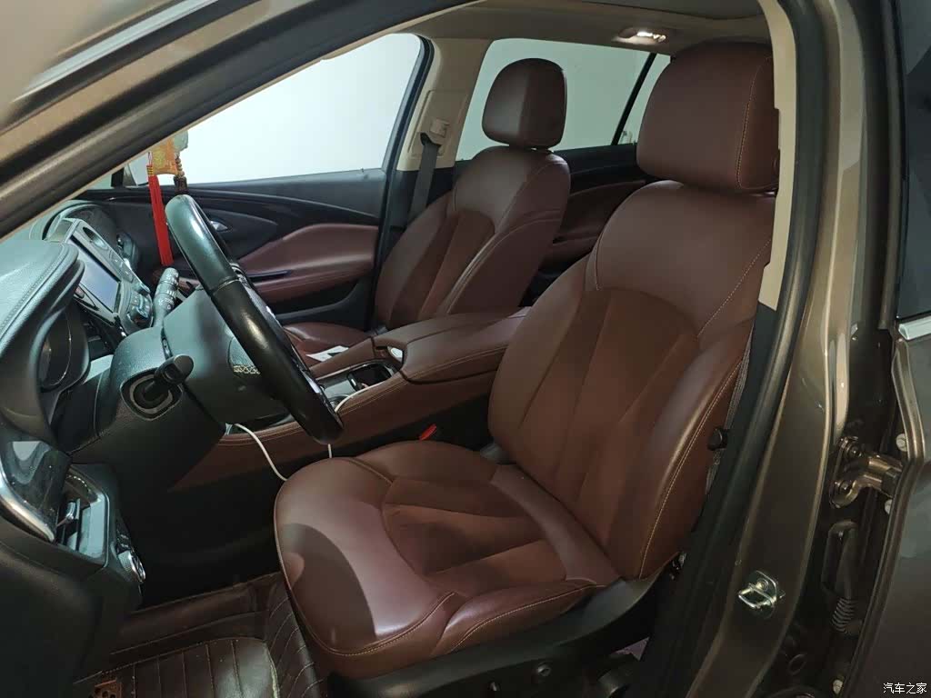 Buick Envision Plus, 2017 8