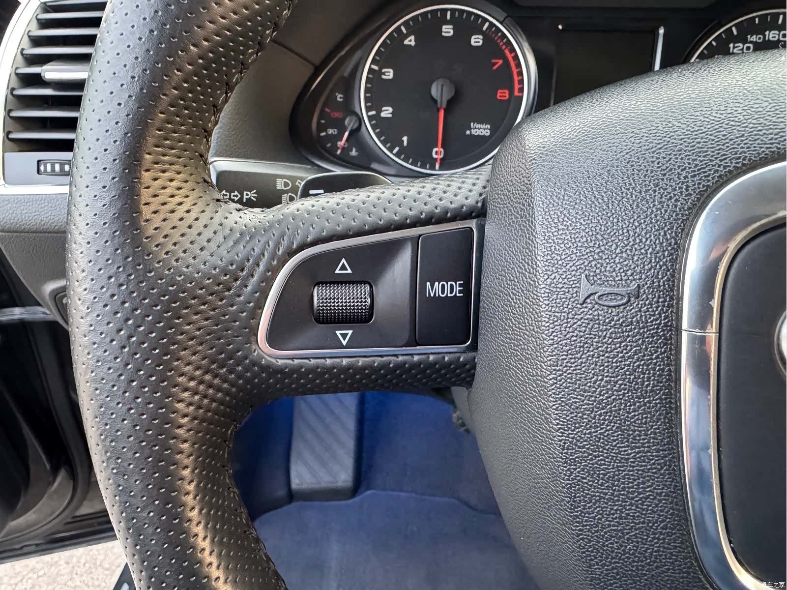 Audi Q5, 2012 11