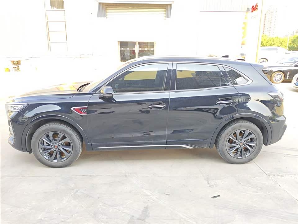 Hongqi HS5 Hongqi HS5