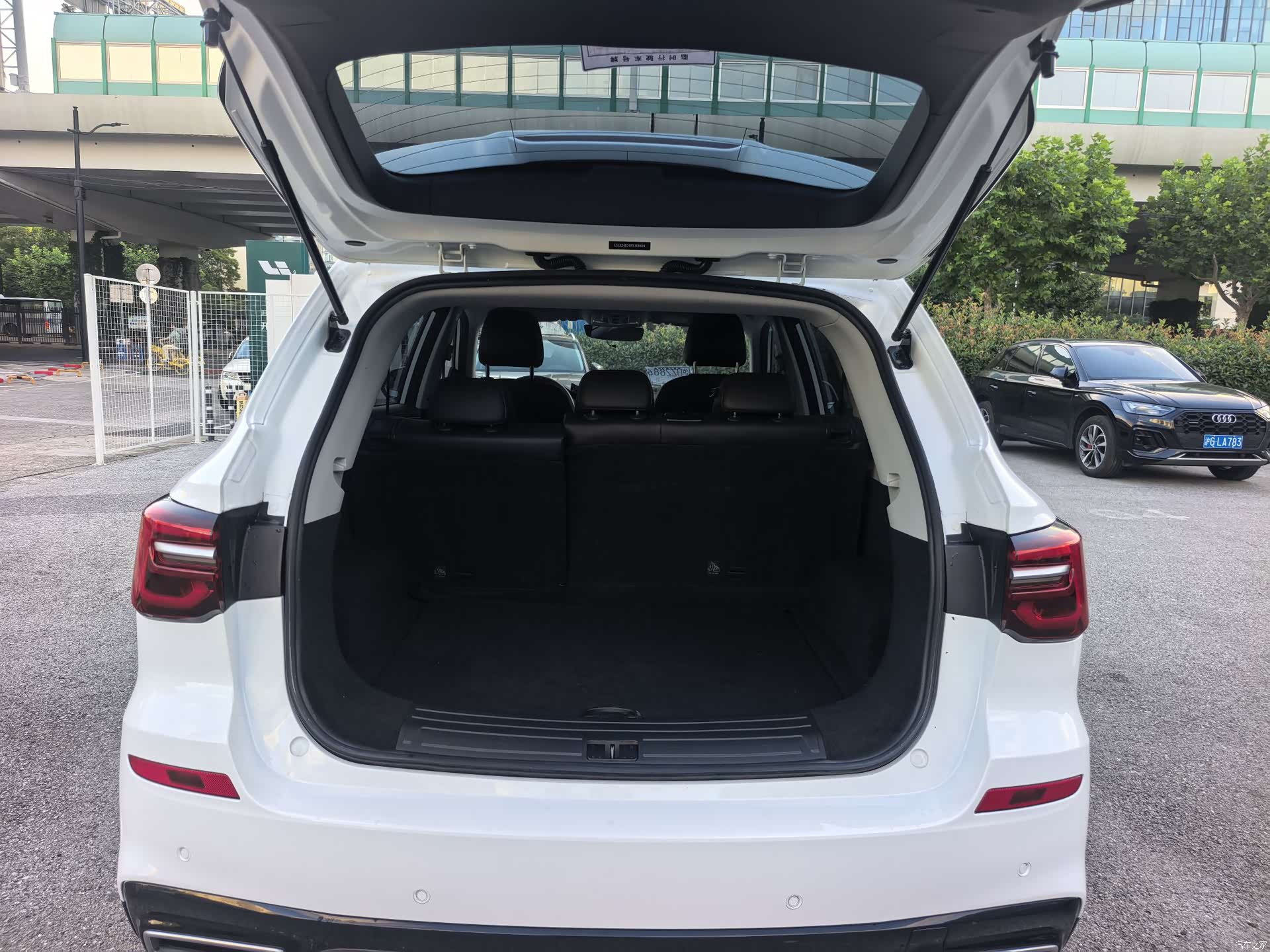 Roewe RX5, 2024 13