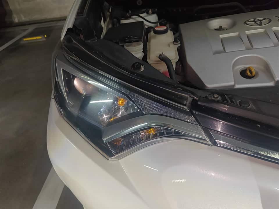 Toyota RAV4 Rongfang