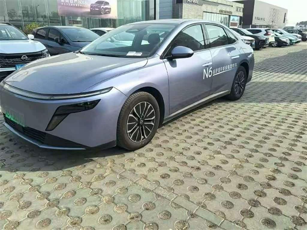 Nissan N6