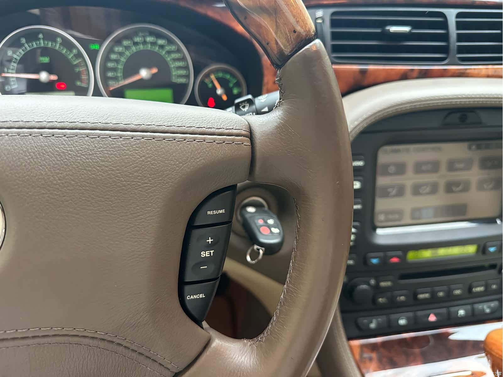 Jaguar S-TYPE, 2006 27