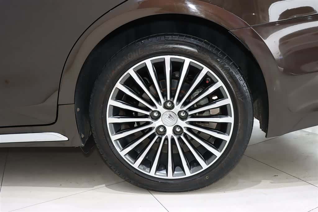 Toyota Crown, 2018 20