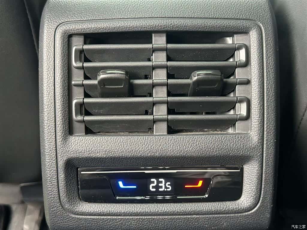 Volkswagen Golf, 2022 14