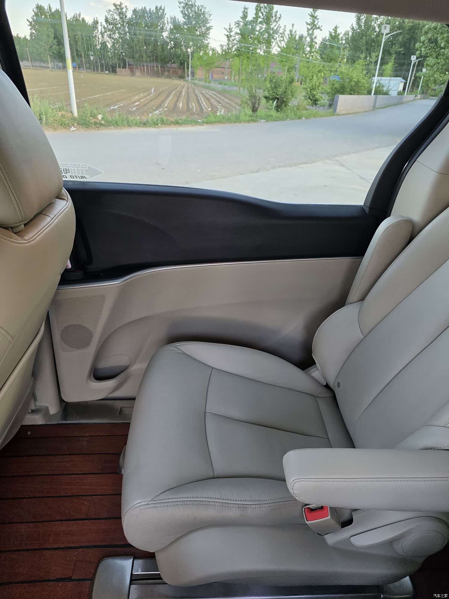Buick GL8, 2019 16