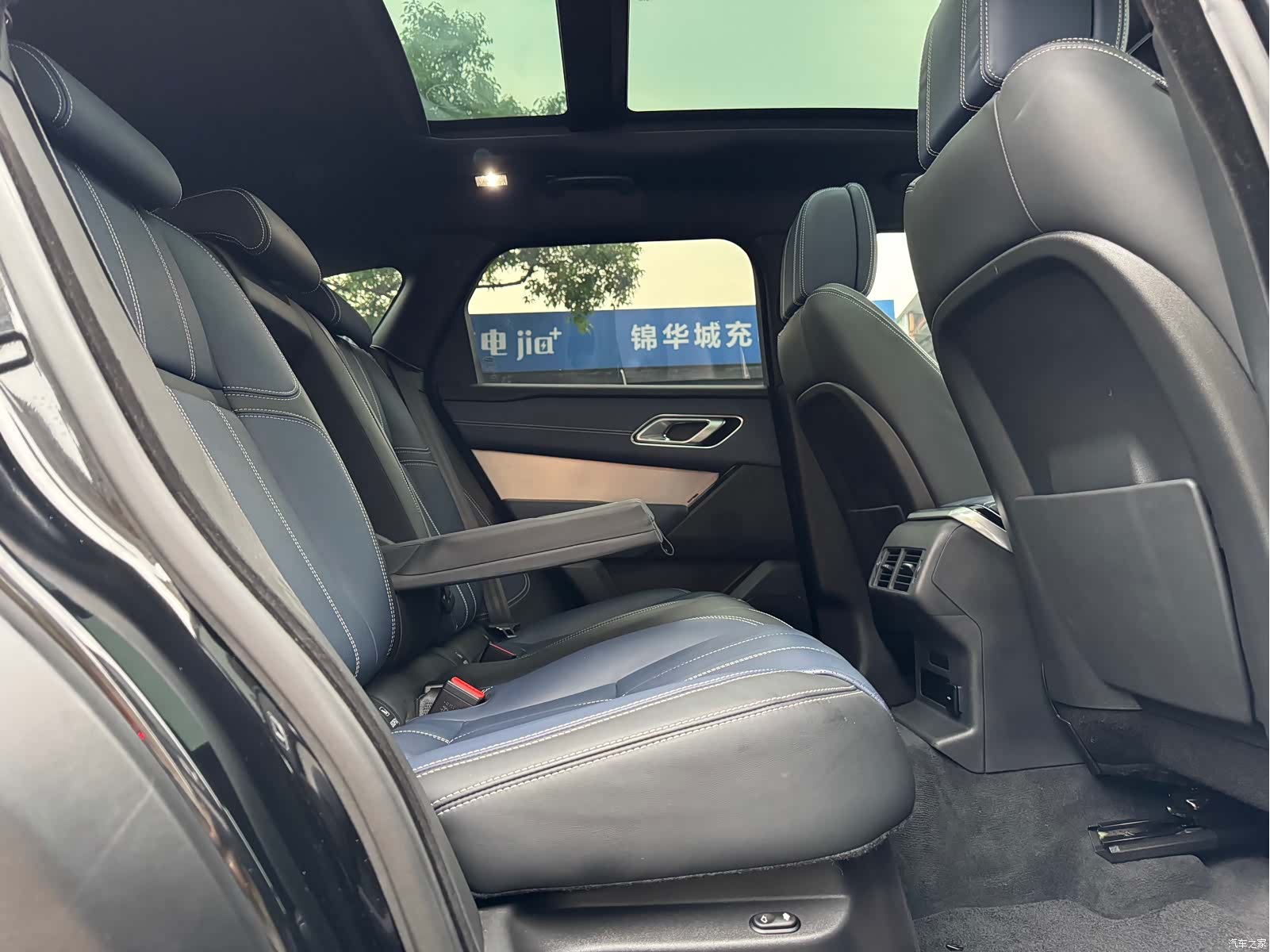 Land Rover Range Rover, 2023 10