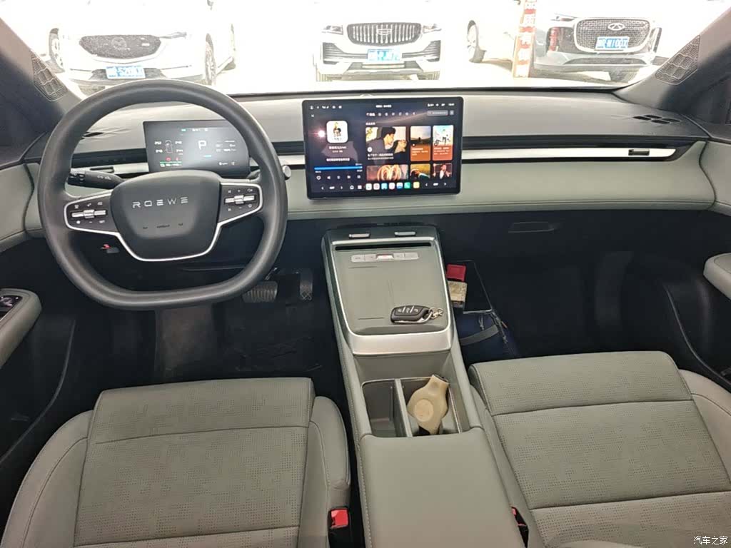 Roewe D6, 2025 10