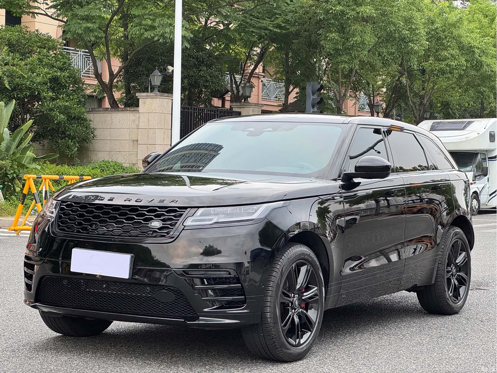 Land Rover Range Rover, 2023 3