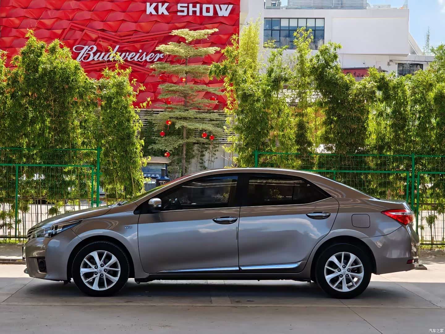 Toyota Corolla, 2015 3