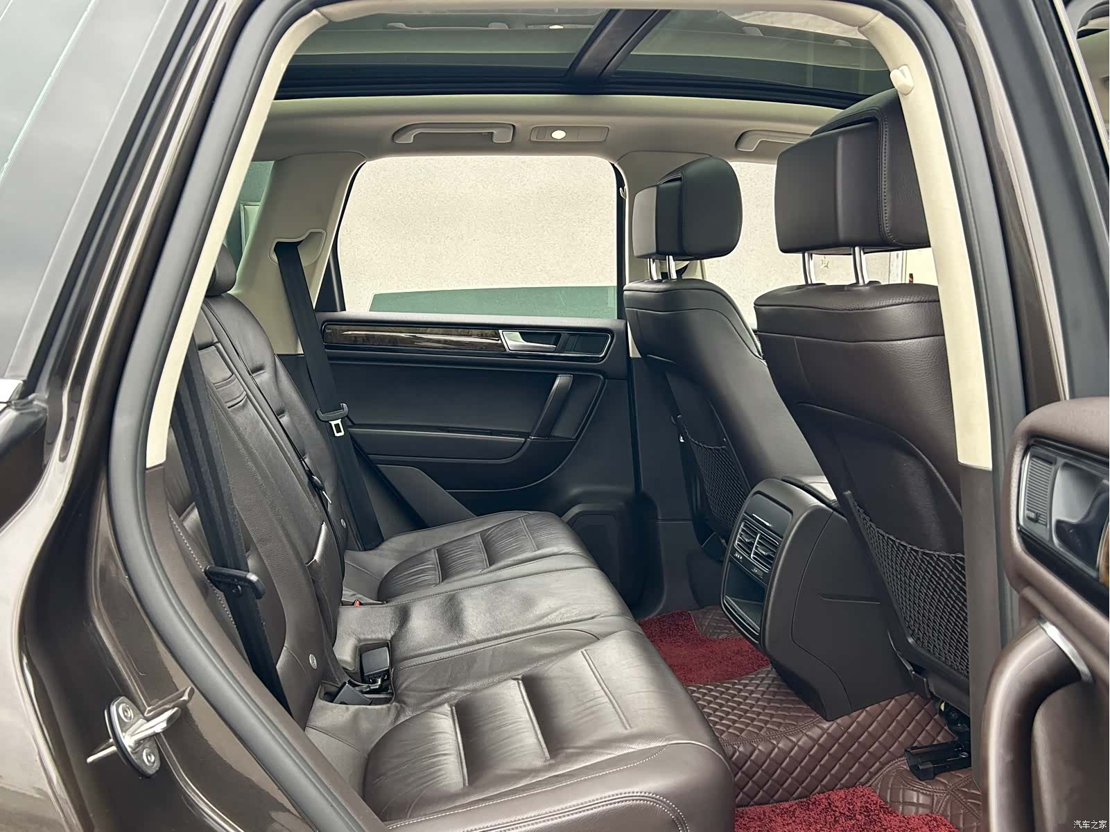 Volkswagen Touareg, 2018 13