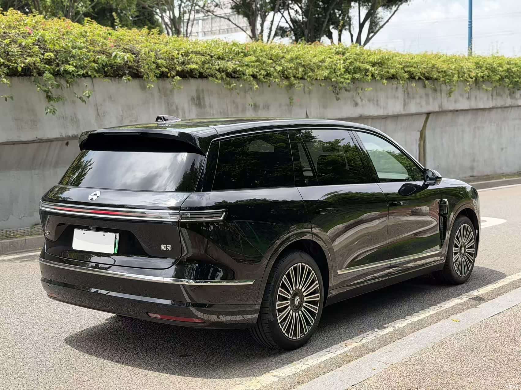 NIO ES8, 2026 все фото