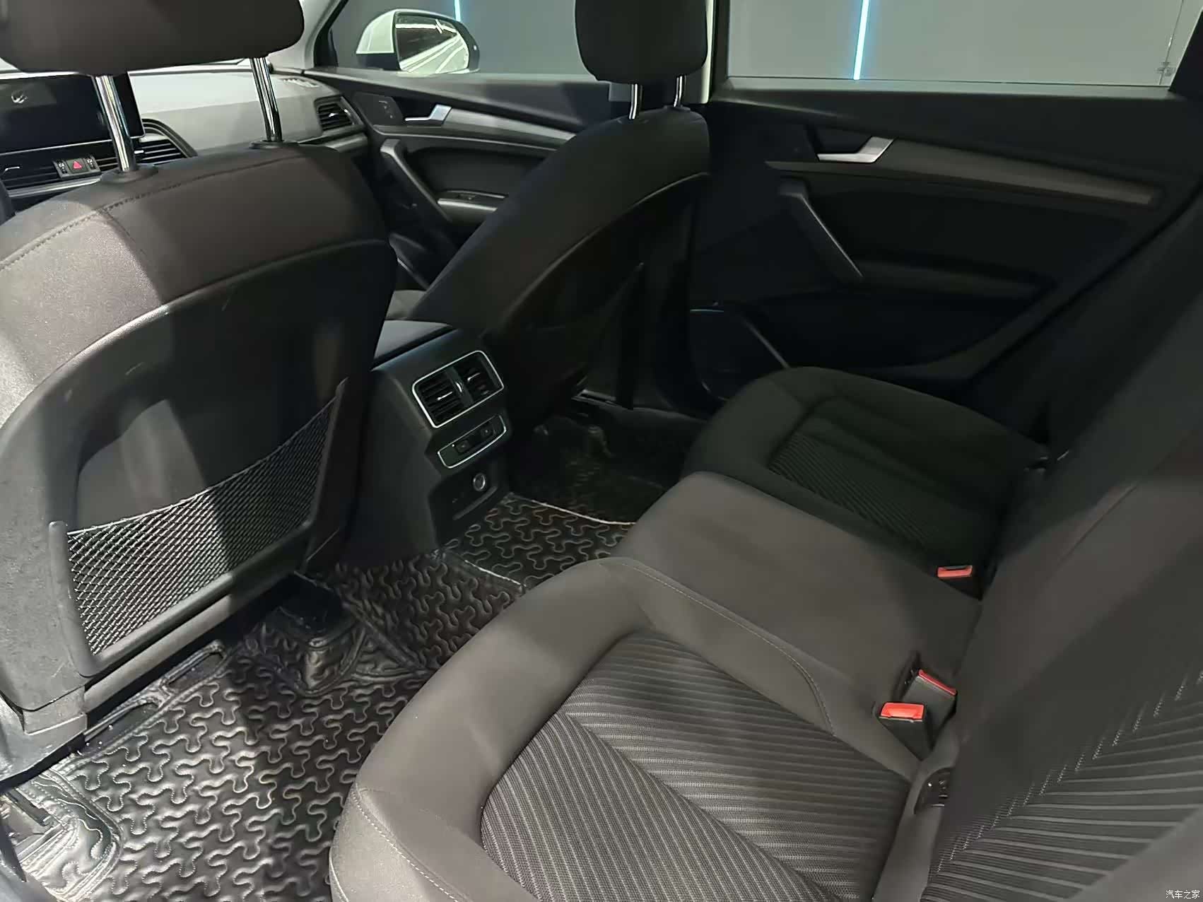 Audi Q5L, 2019 10