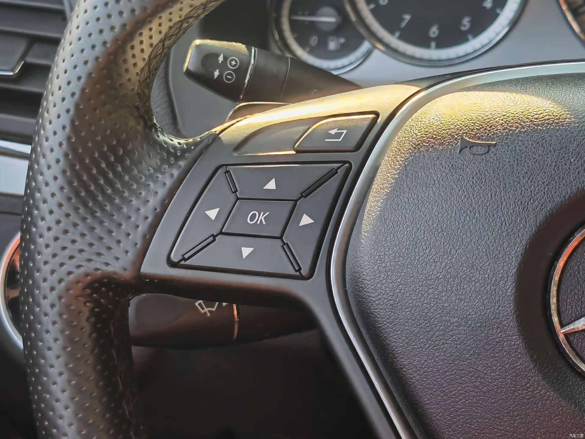 Mercedes-Benz E-Class, 2013 18