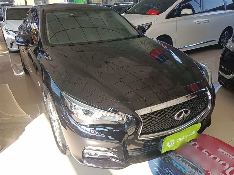 Infiniti Q50L