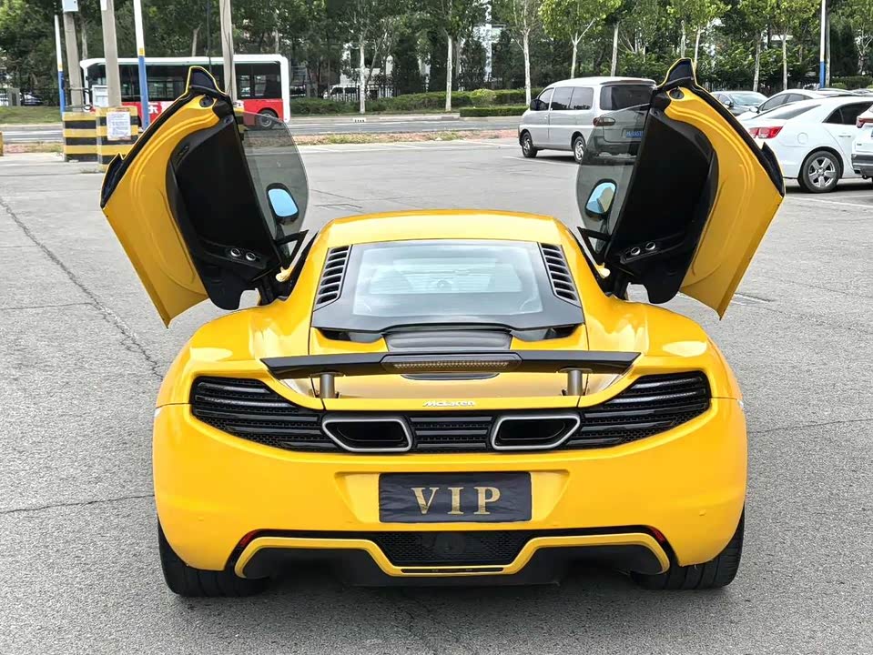 McLaren 12C