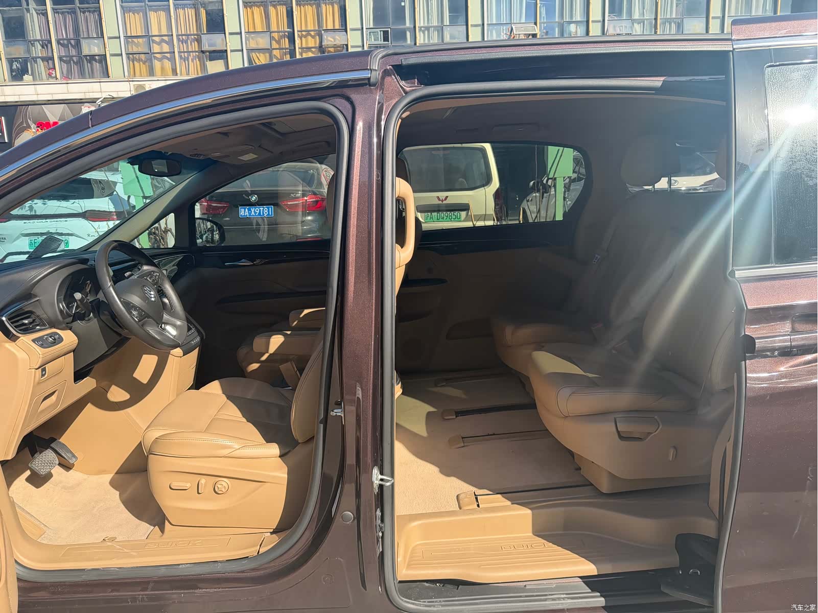 Buick GL8, 2019 все фото