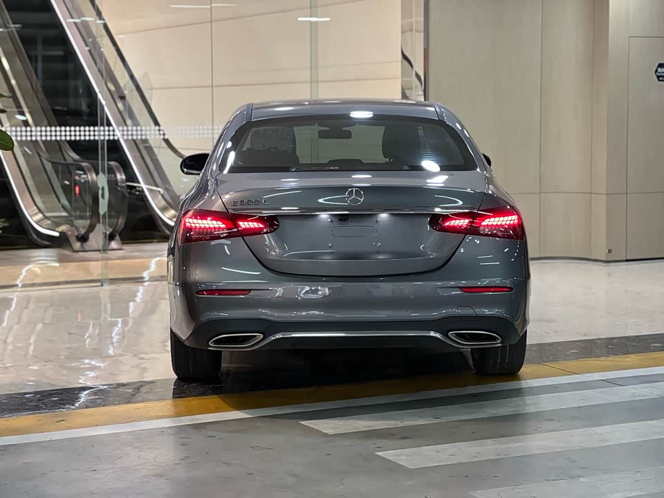 Mercedes-Benz E-class Mercedes-Benz E-class