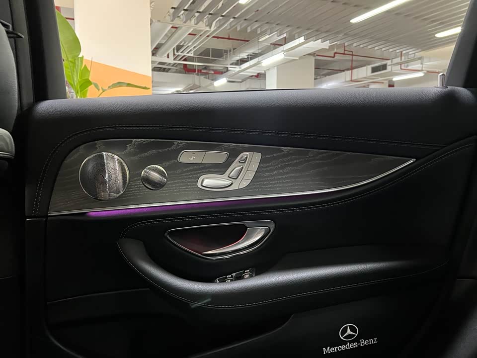 Mercedes-Benz E-class Mercedes-Benz E-class
