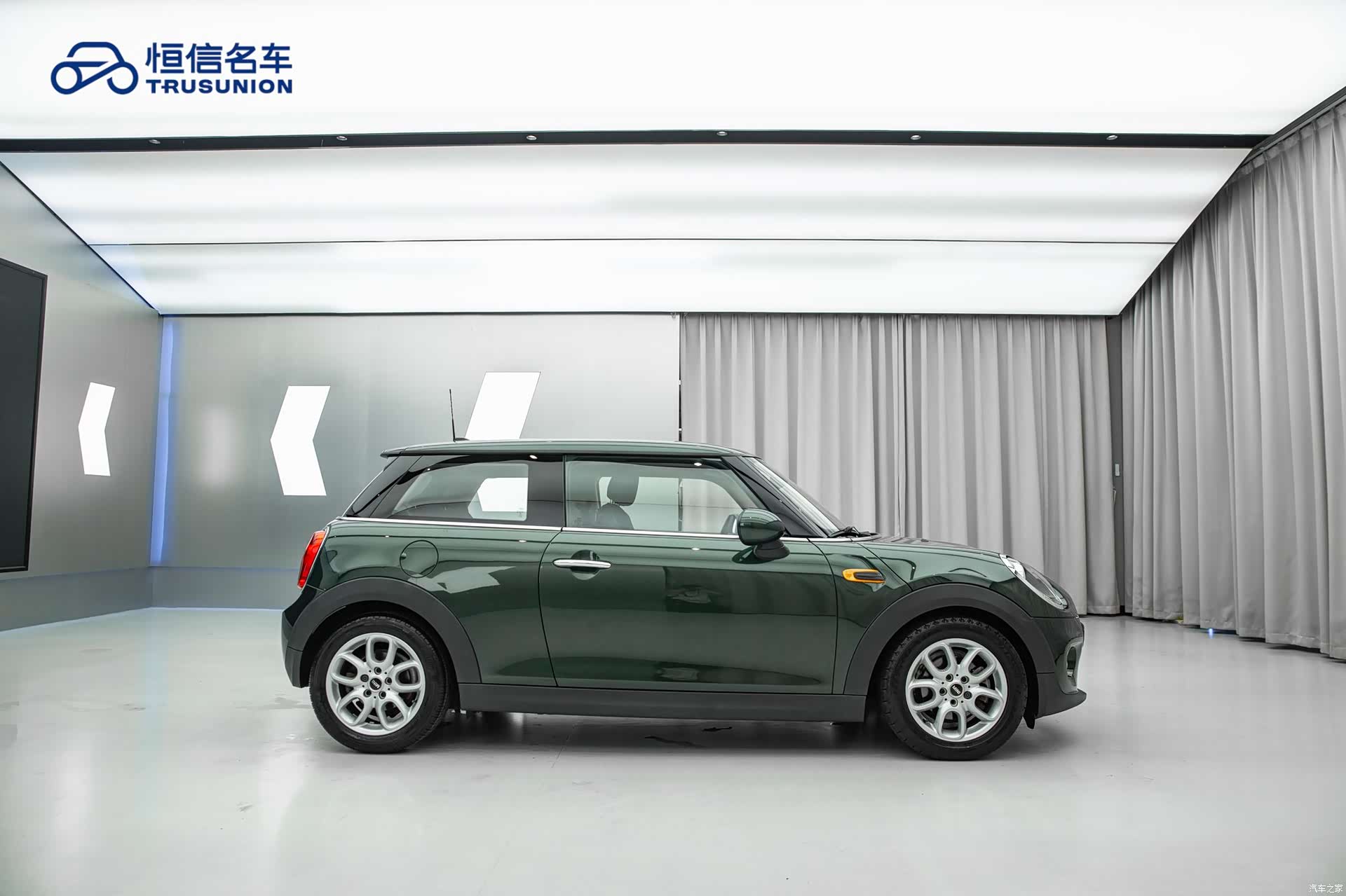 Mini ONE, 2019 7