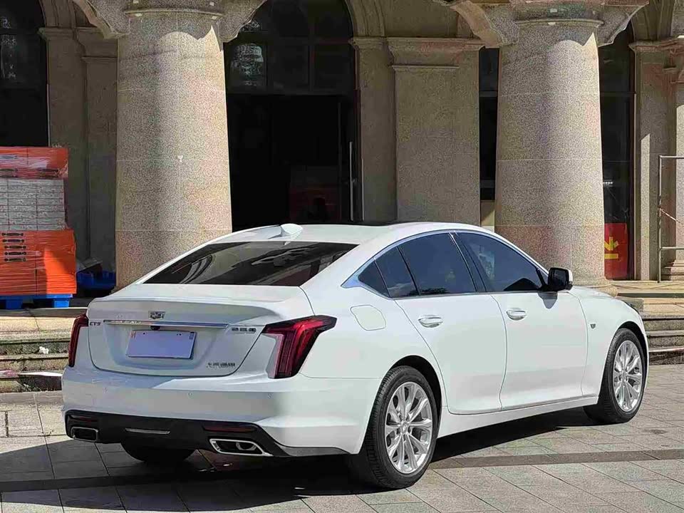 Cadillac CT5