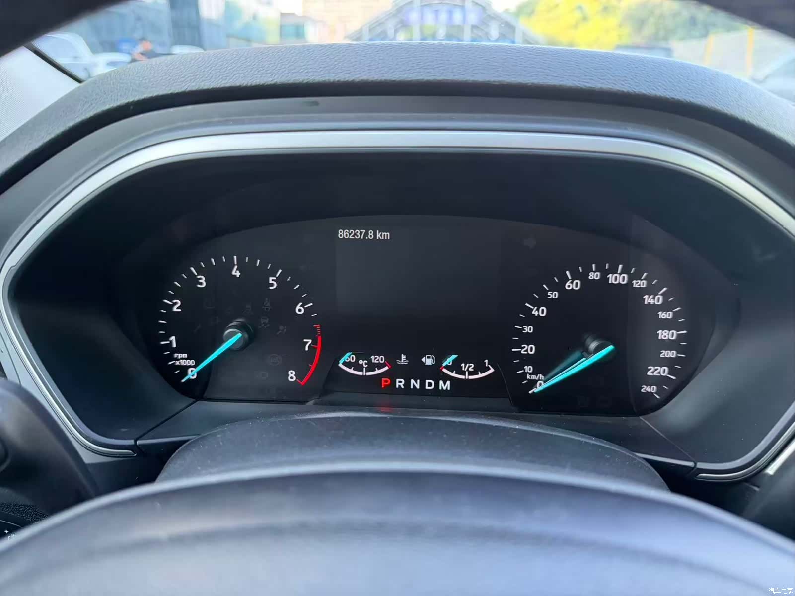 Ford Focus, 2019 12
