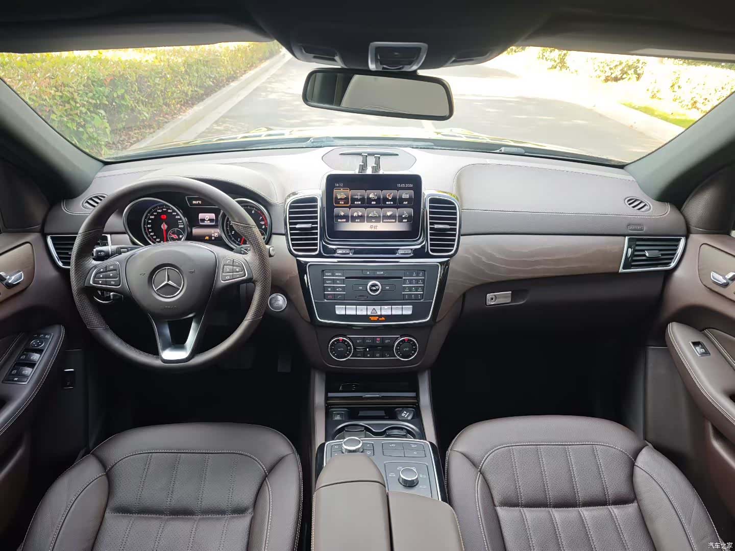 Mercedes-Benz GLE, 2018 6