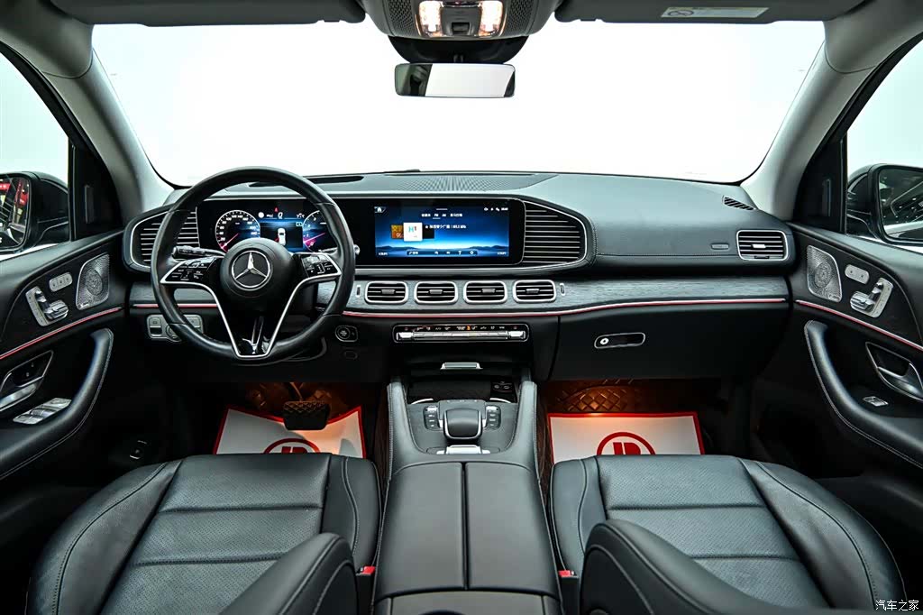 Mercedes-Benz GLE, 2023 16